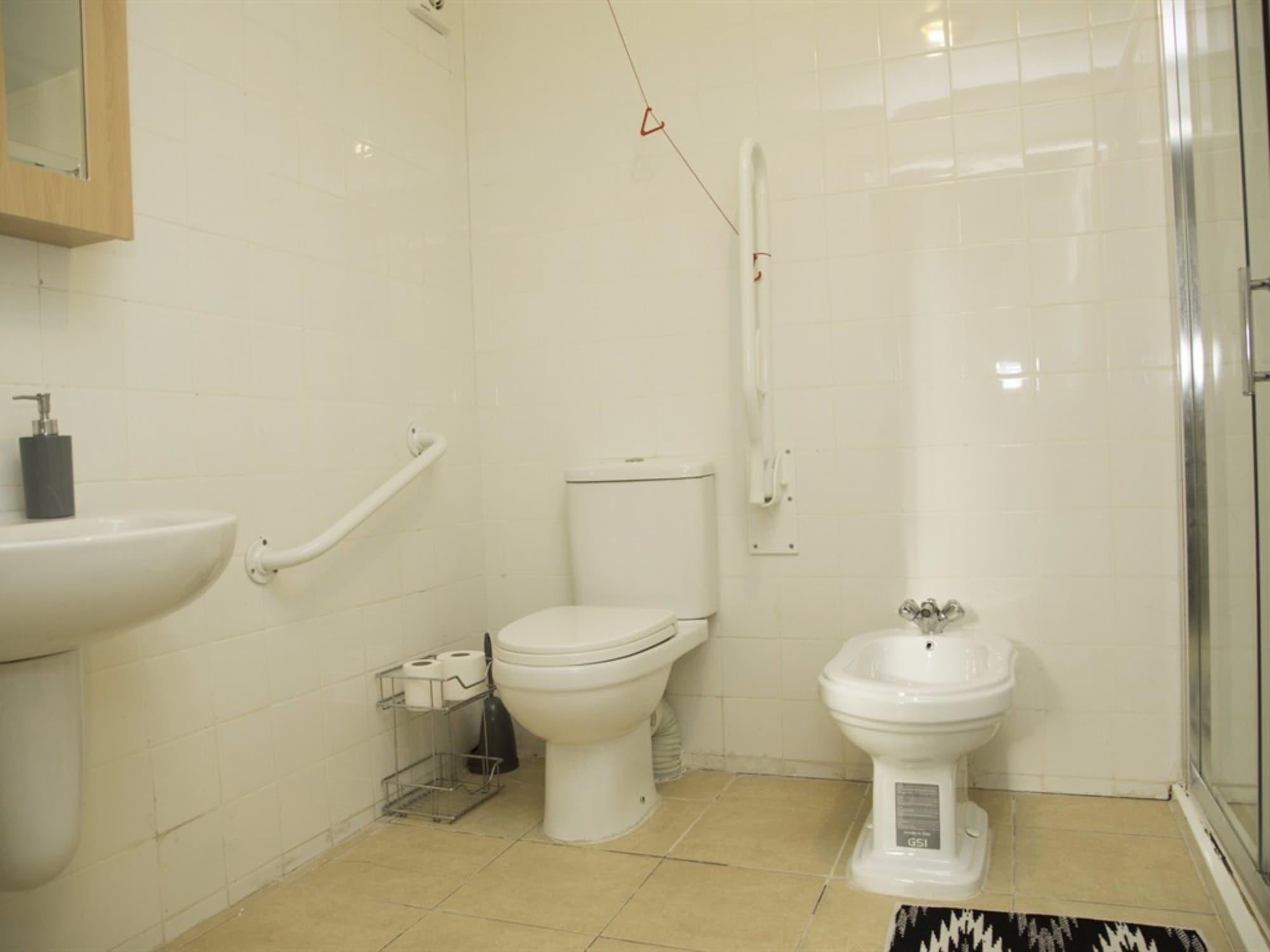 Guest house Ashfield 3*