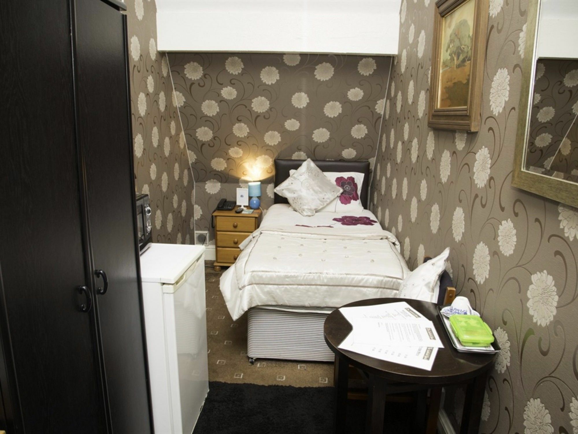 Guest house Ashfield 3*